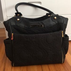 Petunia Pickle Bottom City Cary All Bag